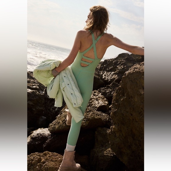 FP Movement by Free People Pants - NWOT Free People FP Movement Free Throw Onesie Jumpsuit S Small Green